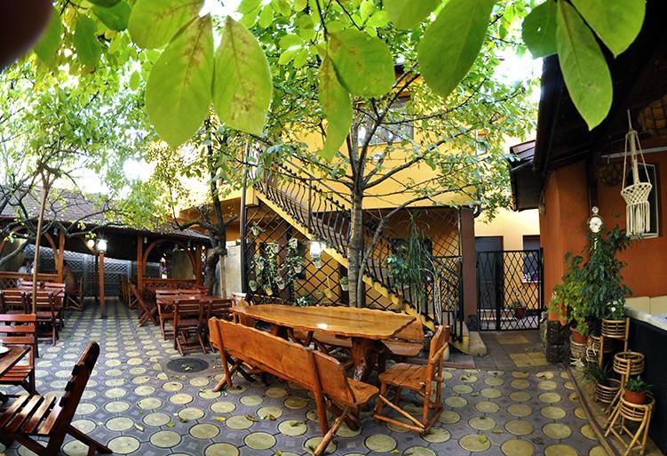 Casa Belazur Hotel Deva Exterior photo